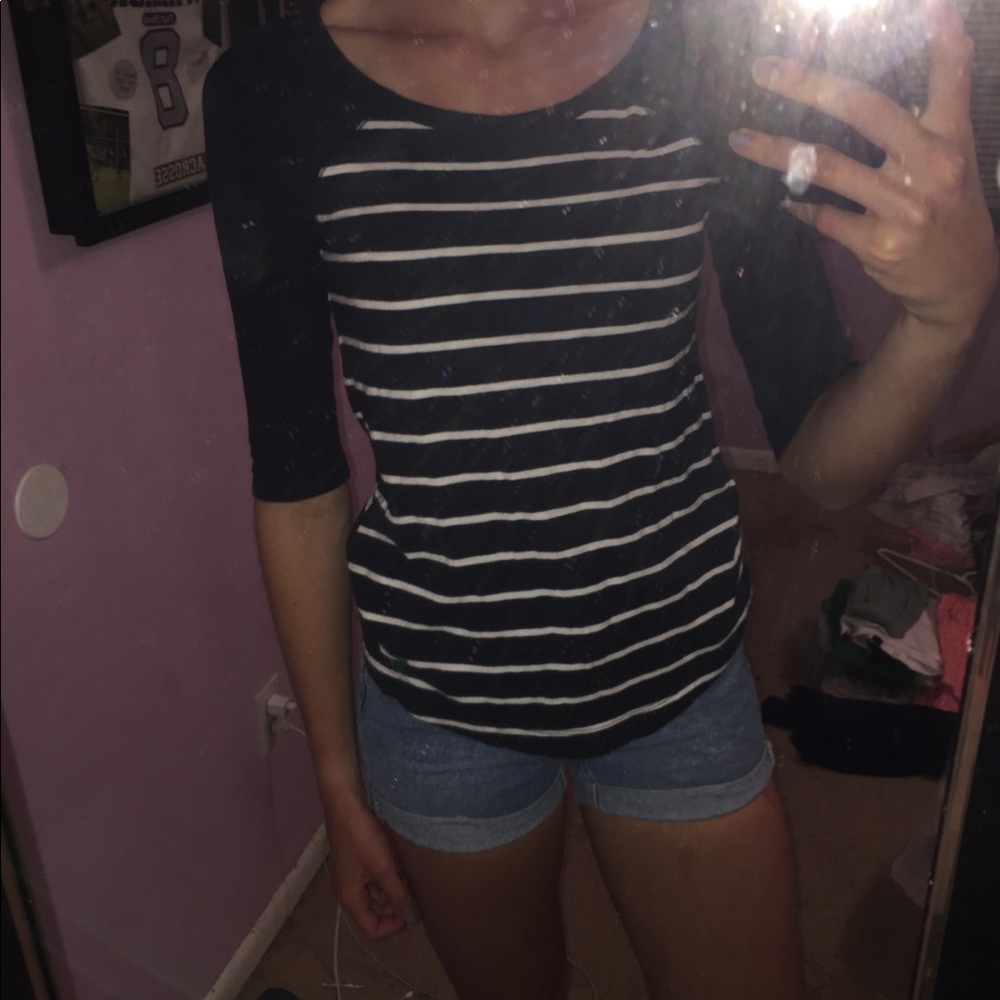 Navy blue top